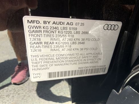 Certified 2025 Audi Q3 2.0T Premium w/ Convenience Package AWD/4WD image 25