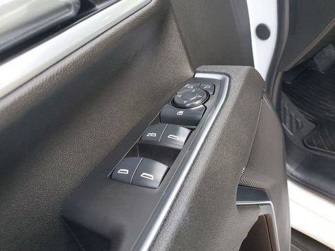 Used 2025 Chevrolet Silverado 3500 LT AWD/4WD image 19
