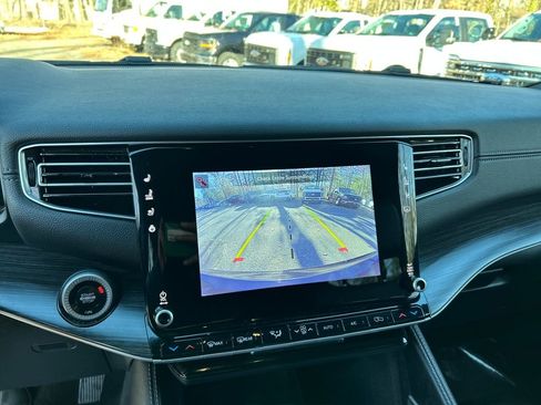 Used 2024 Jeep Wagoneer Series II image 18