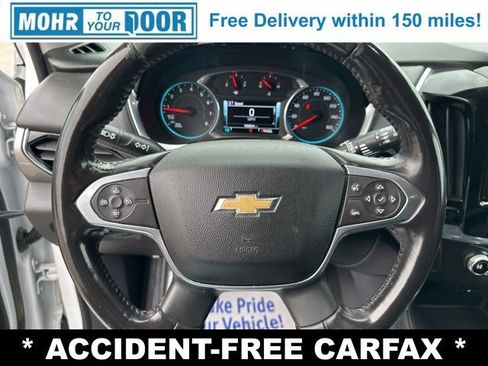 Used 2018 Chevrolet Traverse LT image 12