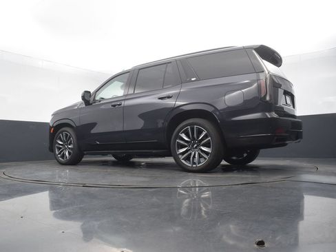 Used 2022 Cadillac Escalade Sport w/ Touring Package AWD/4WD image 53