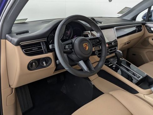 New 2026 Porsche Macan Turbo image 4