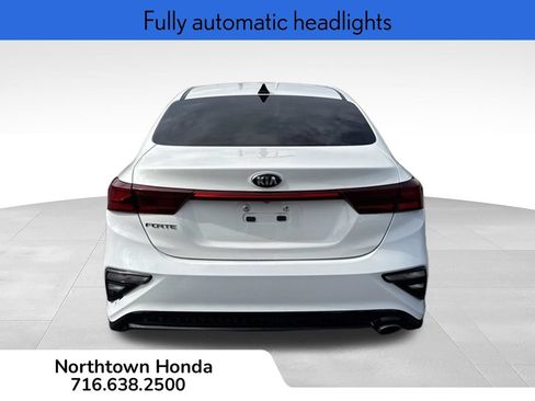 Used 2019 Kia Forte LXS FWD image 5