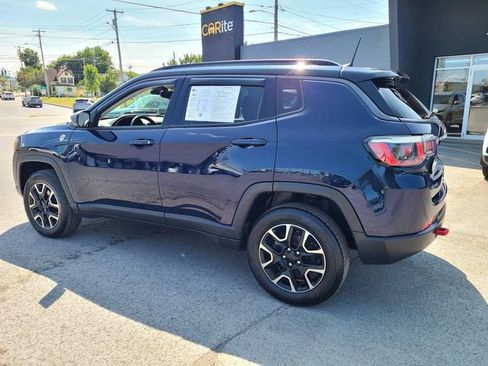 Used 2019 Jeep Compass Trailhawk AWD/4WD image 12