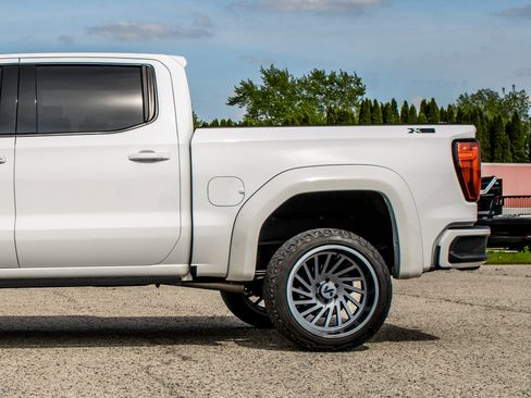 Used 2021 GMC Sierra 1500 Elevation w/ Preferred Package AWD/4WD image 40
