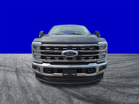 New 2026 Ford F250 Lariat w/ FX4 Off-Road Package image 9