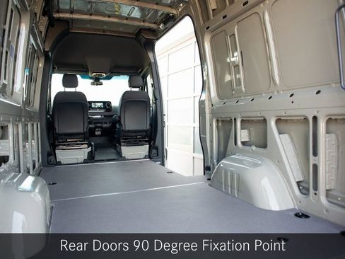 New 2025 Mercedes-Benz Sprinter 2500 image 28