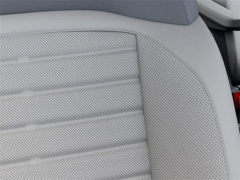 New 2026 Kia EV9 Land image 24