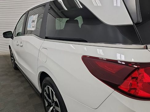 New 2026 Honda Odyssey EX-L image 6