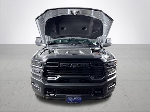 New 2026 RAM 3500 Tradesman AWD/4WD image 22