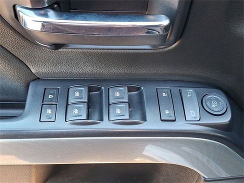 Used 2018 Chevrolet Silverado 2500 LT w/ All Star Edition image 21