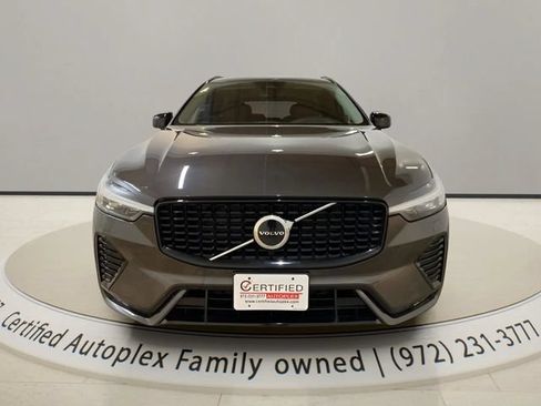 Used 2025 Volvo XC60 B5 Core AWD/4WD image 8