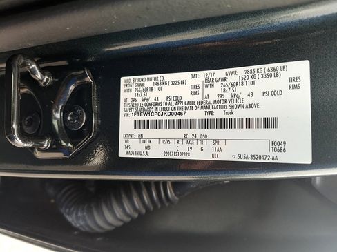 Certified 2018 Ford F150 XLT w/ Equipment Group 302A Luxury image 29