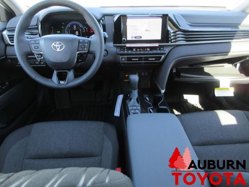 New 2026 Toyota Camry LE image 5