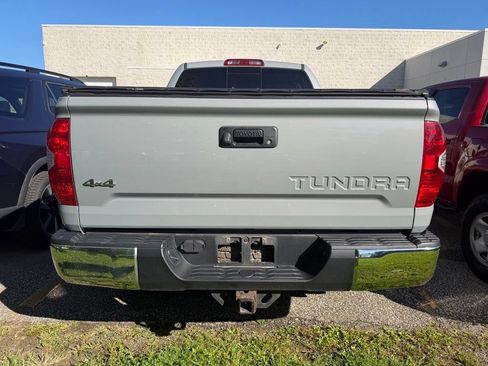 Used 2019 Toyota Tundra SR5 AWD/4WD image 4