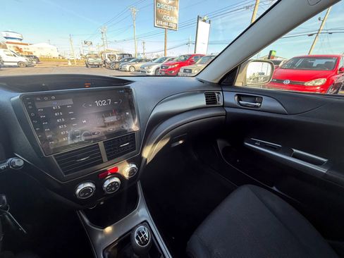 Used 2011 Subaru Impreza WRX Premium image 17