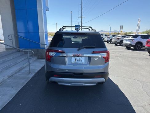 Used 2021 GMC Acadia SLE w/ Driver Convenience Package image 6