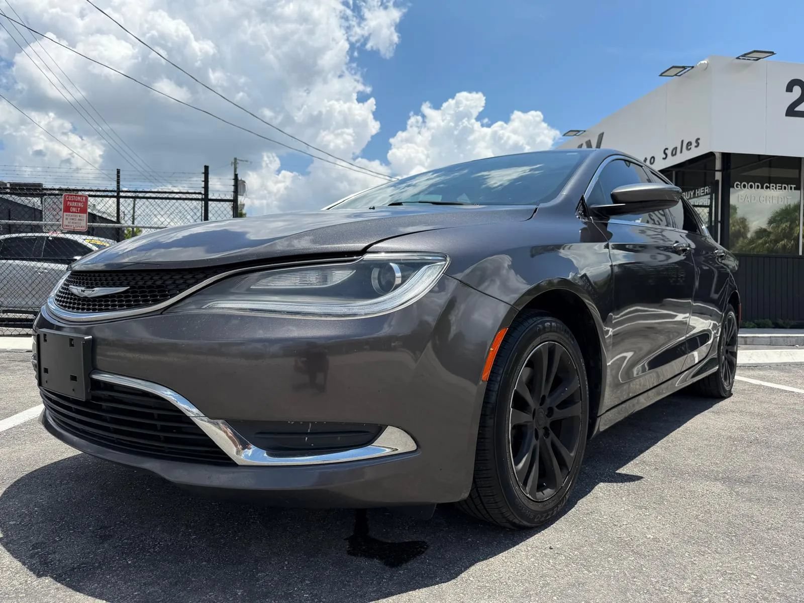 Used 2015 Chrysler 200 Limited w/ Convenience Group FWD image 34