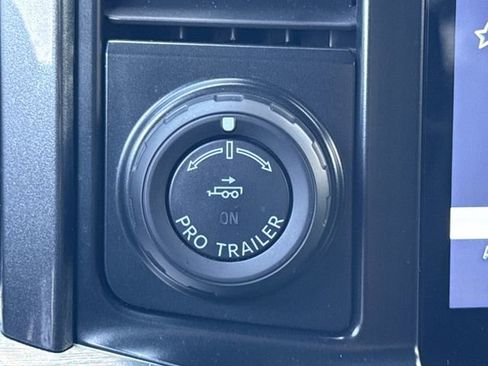 Used 2023 Ford F150 Lariat w/ Equipment Group 502A High AWD/4WD image 37