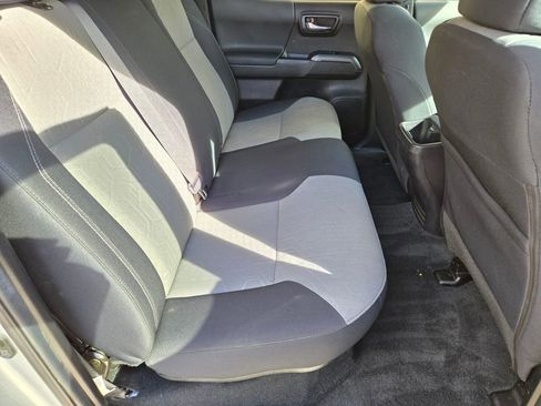 Used 2023 Toyota Tacoma TRD Off-Road image 18