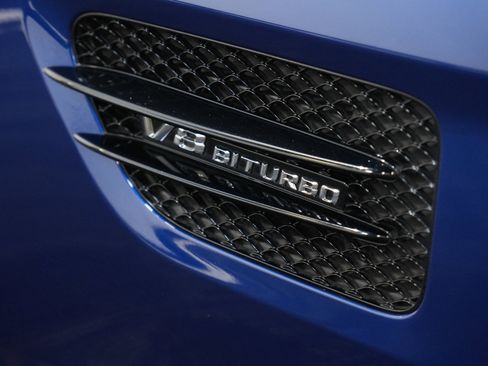 Used 2017 Mercedes-Benz AMG GT Coupe image 20