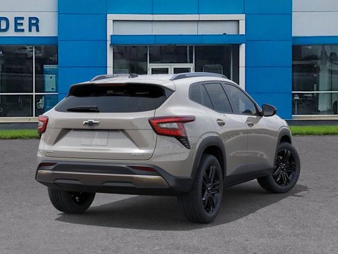 New 2026 Chevrolet Trax ACTIV w/ Sunroof Package image 4