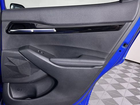 Used 2023 Kia Seltos S image 28