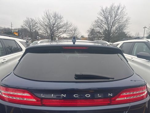 Used 2017 Lincoln MKC Reserve image 7