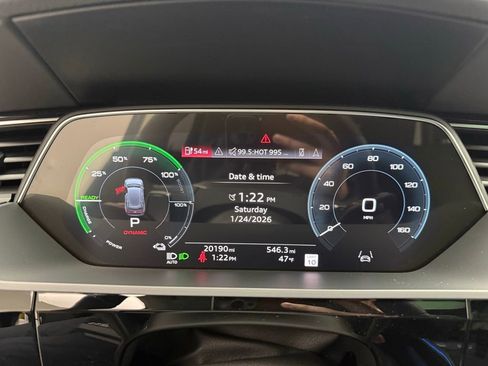 Used 2024 Audi Q8 e-tron Prestige w/ Prestige Package image 11