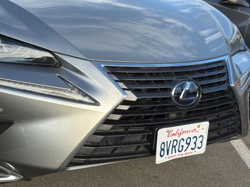 Used 2018 Lexus NX 300h AWD w/ Premium Package image 9