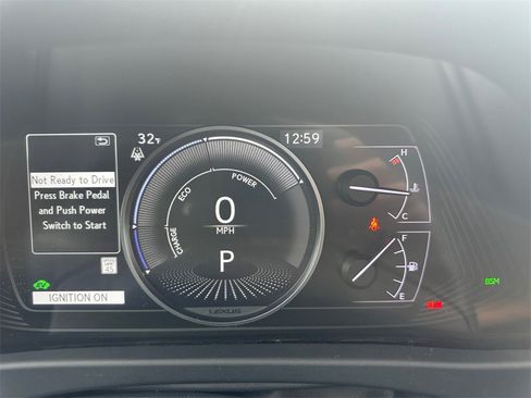 Used 2020 Lexus UX 250h w/ Premium Package image 22