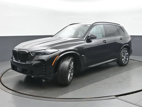 Used 2024 BMW X5 xDrive40i w/ M Sport Package AWD/4WD image 7