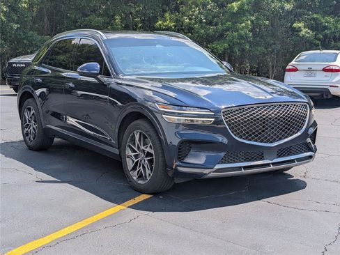 Used 2022 Genesis GV70 2.5T w/ Advanced Package AWD/4WD image 7