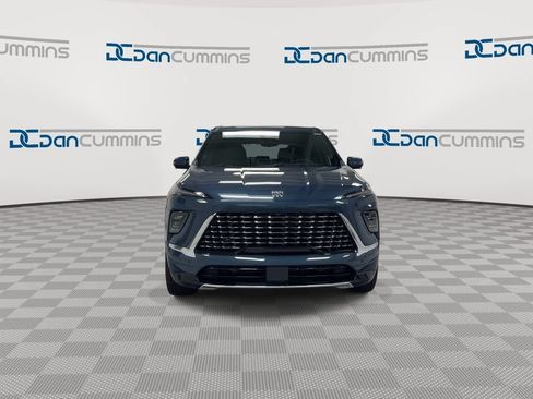 New 2026 Buick Enclave Avenir w/ Super Cruise Package AWD/4WD image 3