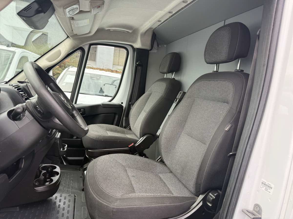 Used 2023 RAM ProMaster 1500 FWD image 4