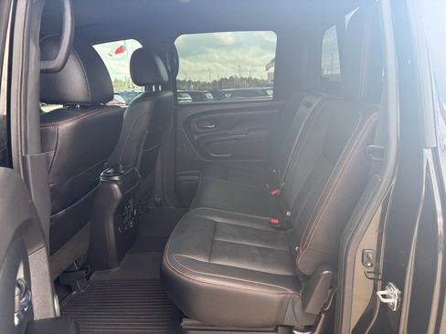 Used 2023 Nissan Titan PRO-4X w/ Pro-4x Convenience Package image 30