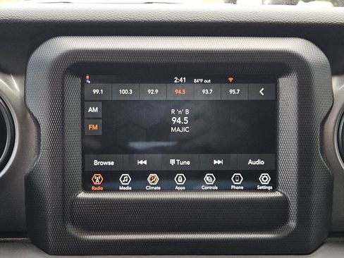 Used 2023 Jeep Wrangler Unlimited Sport AWD/4WD image 12