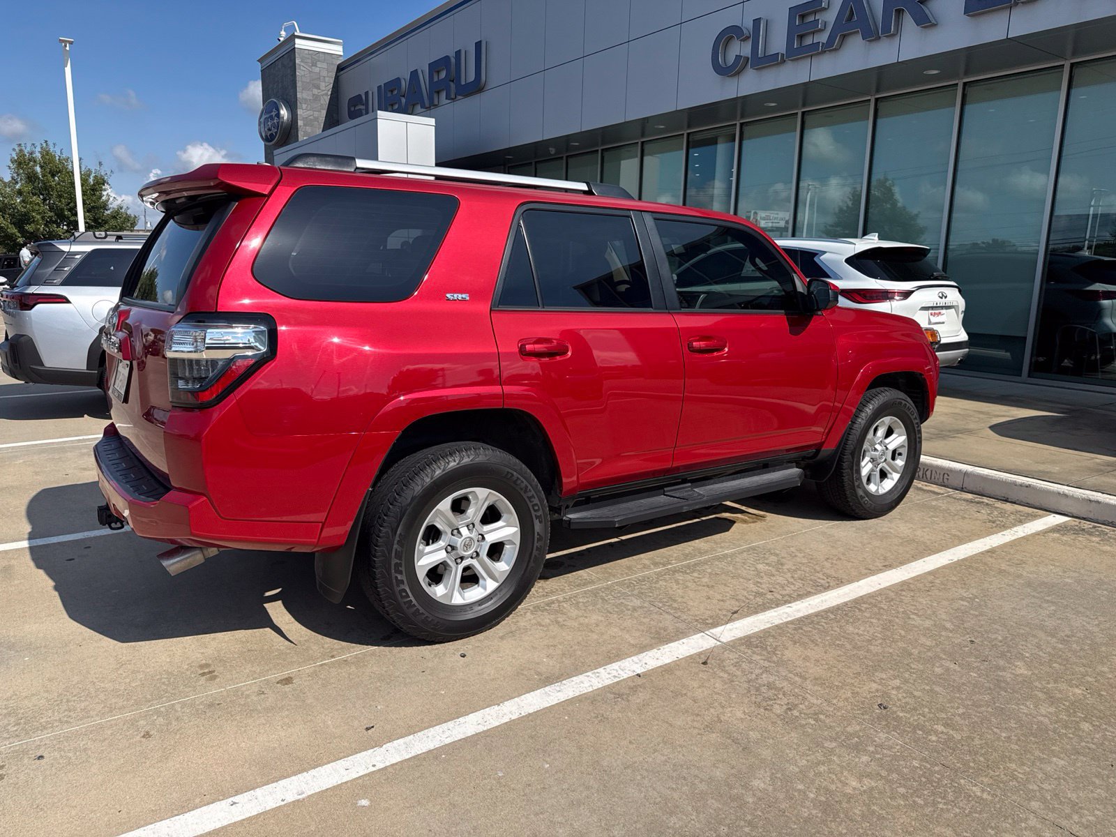 Used 2023 Toyota 4Runner SR5 AWD/4WD image 4