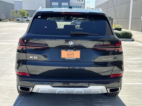 Used 2024 BMW X5 xDrive40i image 4