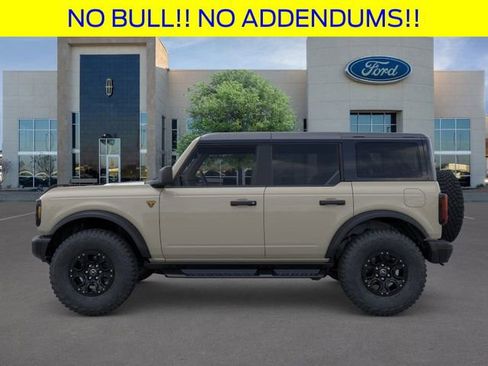 New 2026 Ford Bronco Badlands AWD/4WD image 3