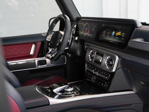 Used 2024 Mercedes-Benz G 63 AMG Squared image 44