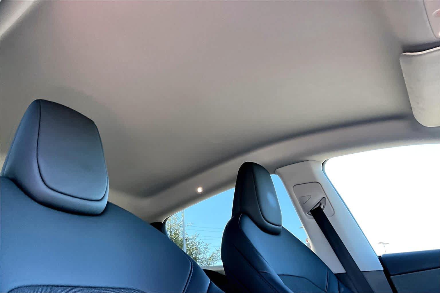Used 2026 Tesla Model Y 2WD image 13