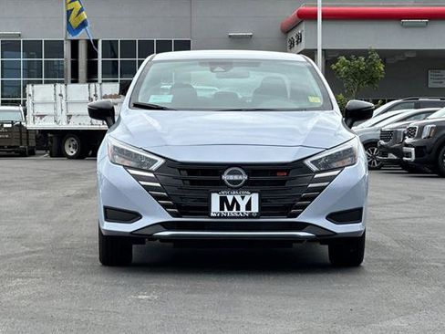 New 2025 Nissan Versa SR w/ Trunk Package image 9