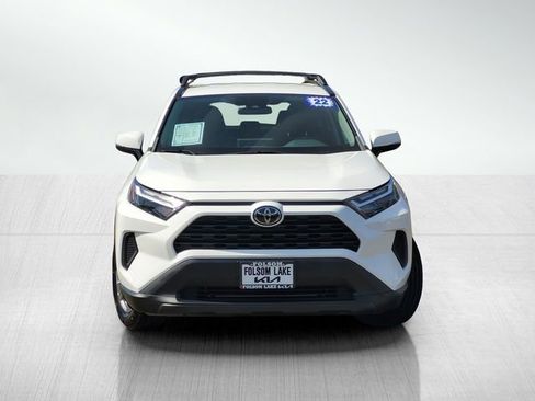 Used 2022 Toyota RAV4 XLE w/ XLE Grade Weather Package image 2