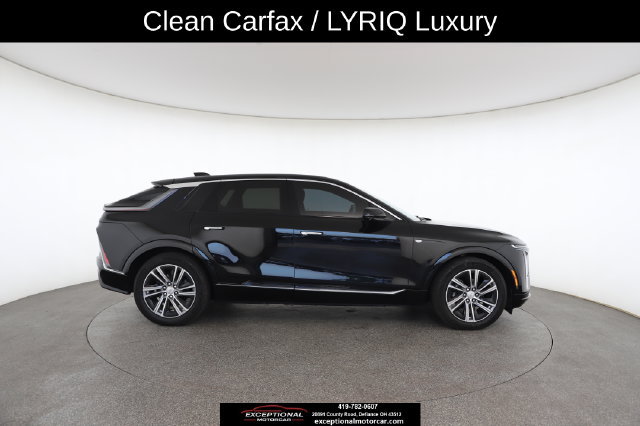 Used 2024 Cadillac Lyriq Luxury AWD/4WD image 23