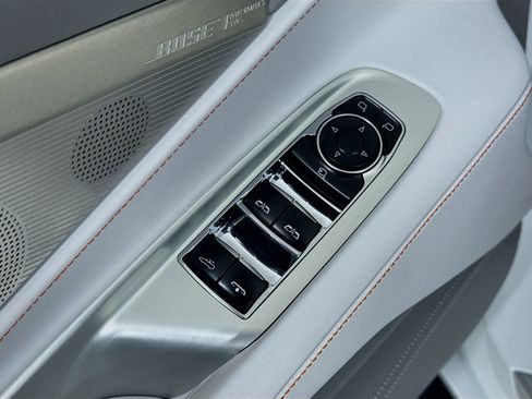 Used 2026 Chevrolet Corvette Z06 RWD image 16