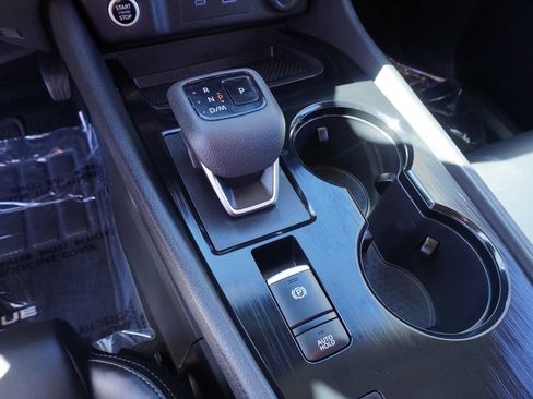 Certified 2023 Nissan Rogue SV w/ SV Premium B Package FWD image 19