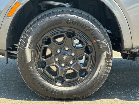 New 2025 Ford Ranger Lariat w/ FX4 Off-Road Package AWD/4WD image 24