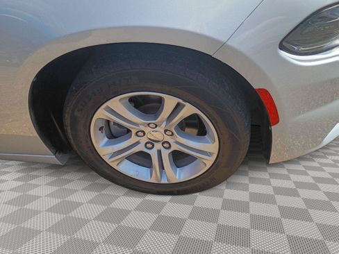 Used 2023 Dodge Charger SXT RWD image 4