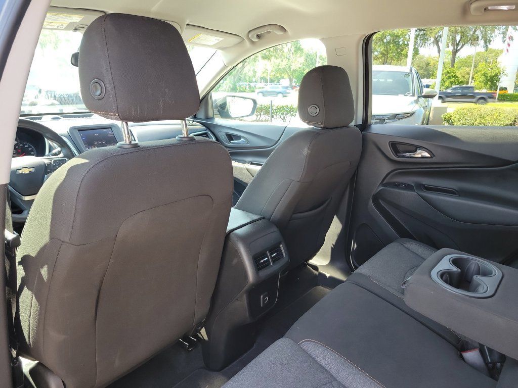 Used 2022 Chevrolet Equinox LT AWD/4WD image 18